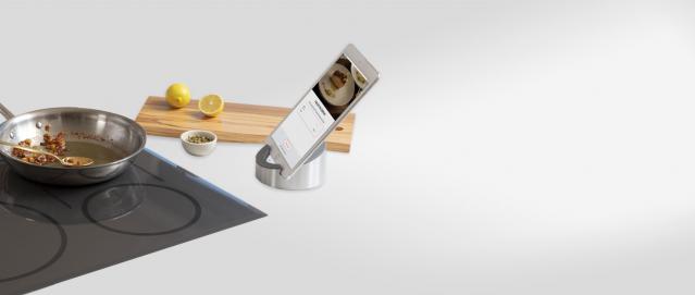 induction cooktop with hestan cue app and smart pan