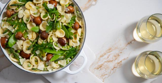 spring veggie orecchiette with asparagus